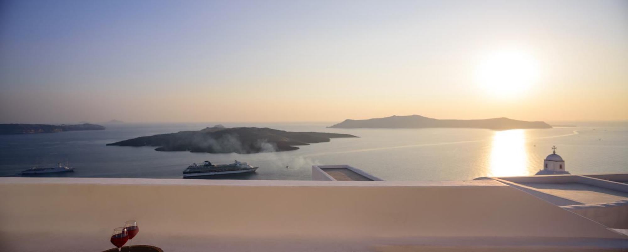 Anemos Family Suites Fira  Bagian luar foto