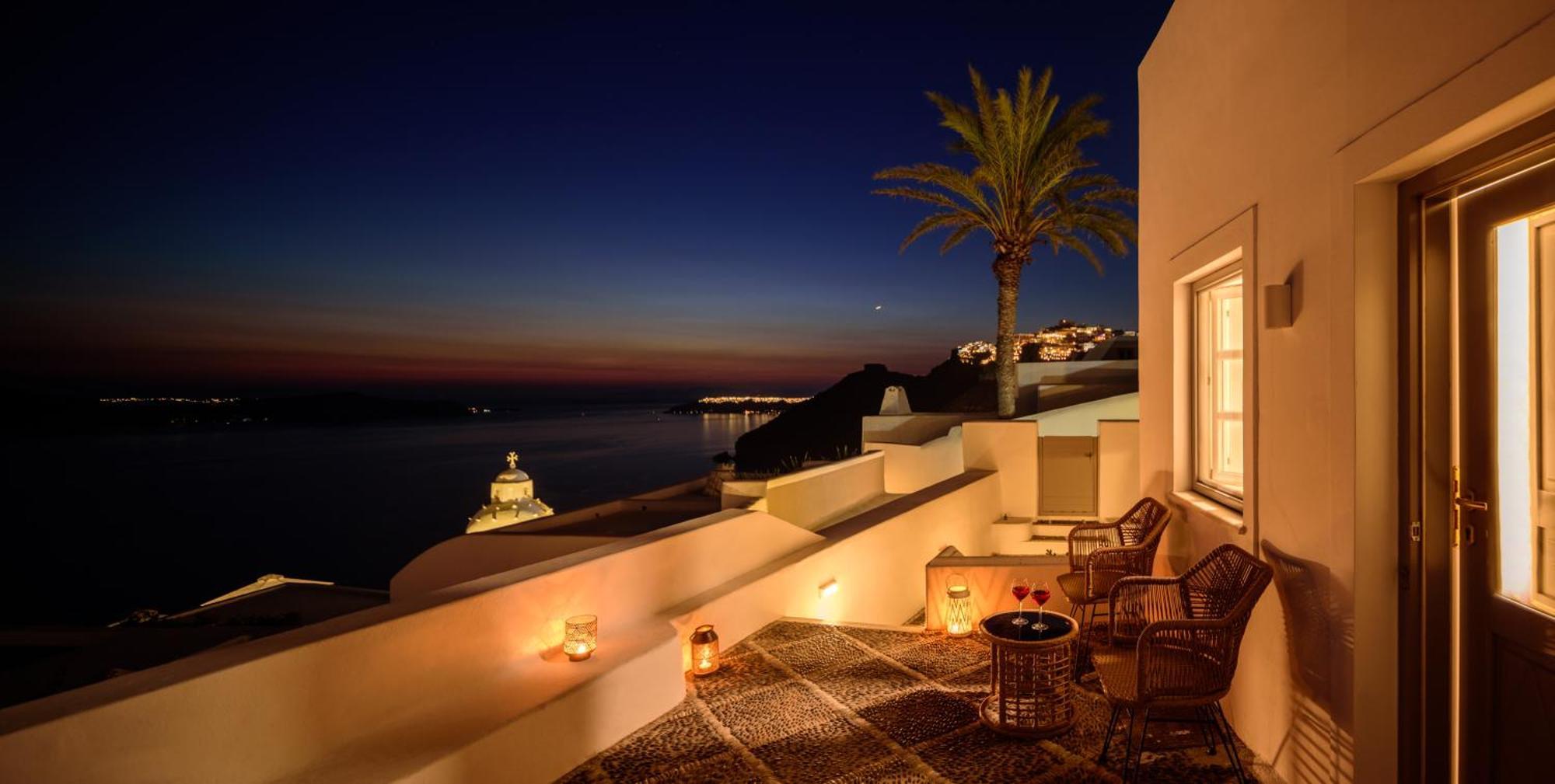 Anemos Family Suites Fira  Bagian luar foto