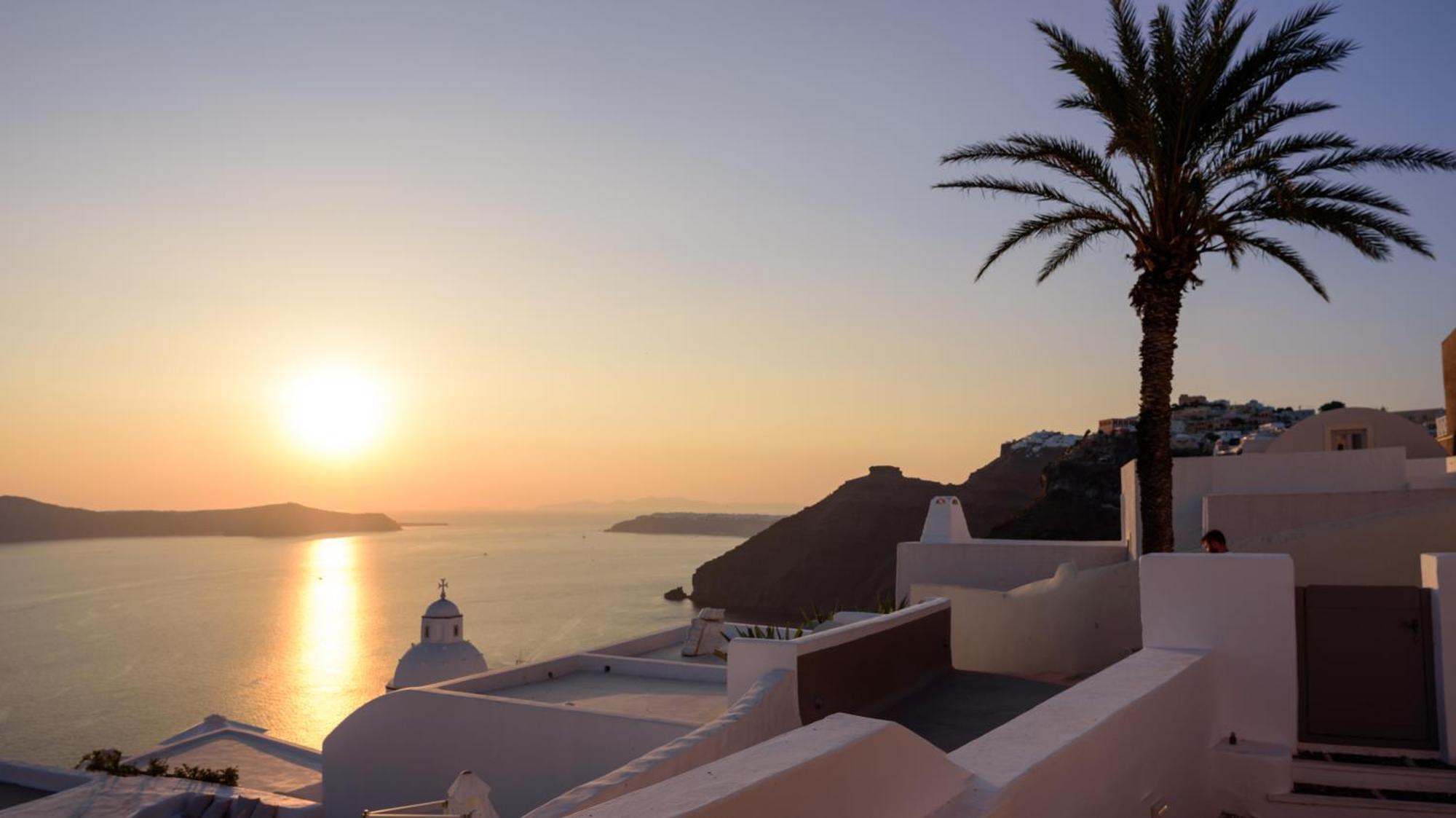 Anemos Family Suites Fira  Bagian luar foto