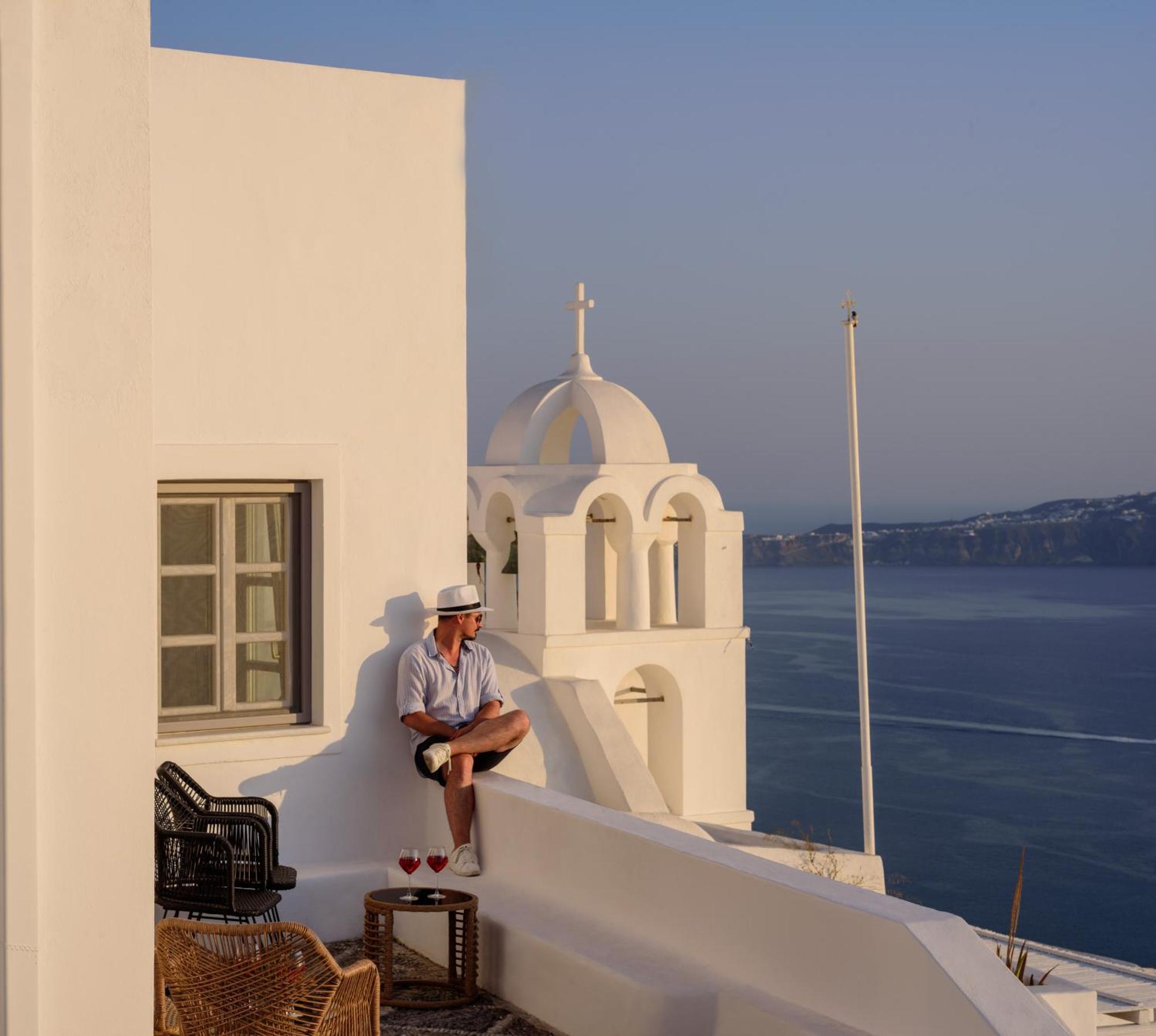 Anemos Family Suites Fira  Bagian luar foto