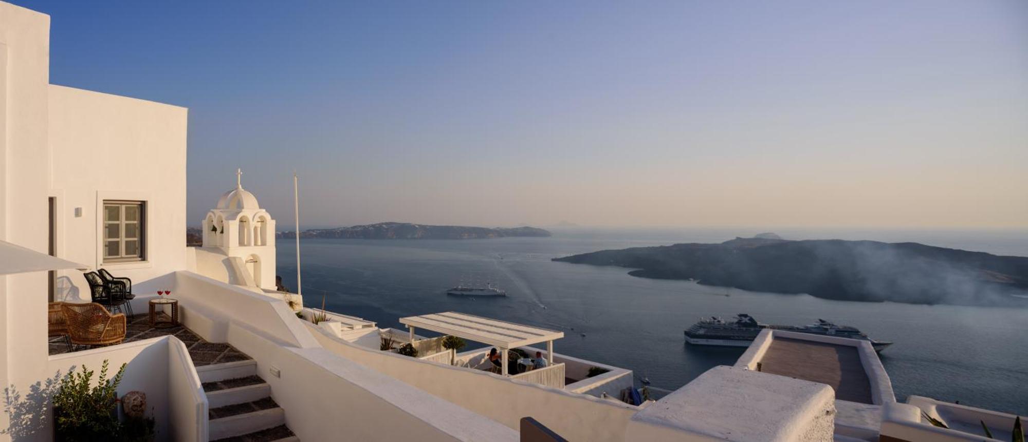 Anemos Family Suites Fira  Bagian luar foto