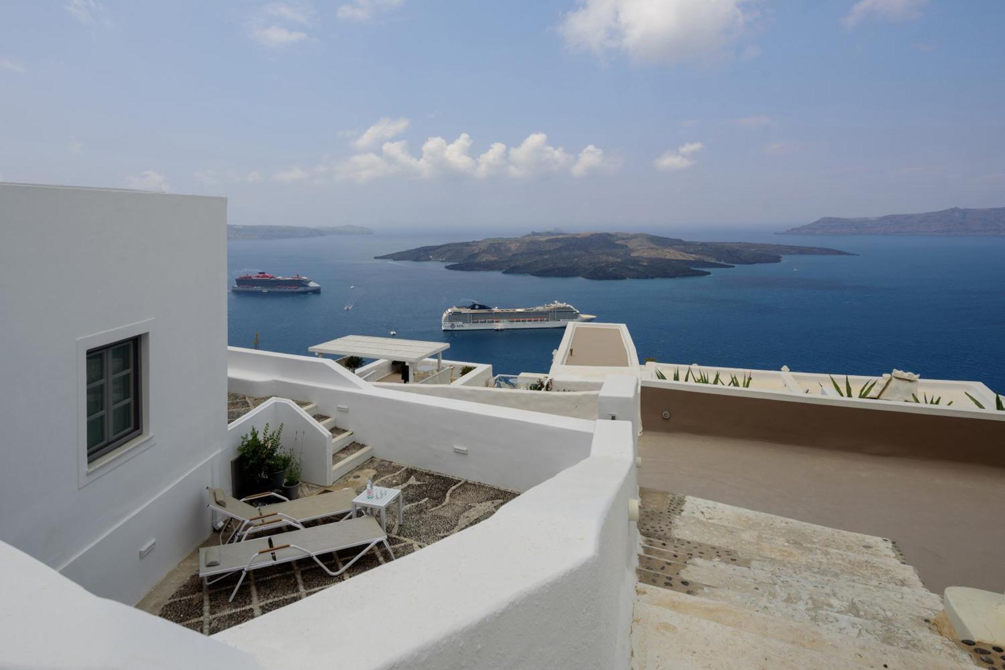 Anemos Family Suites Fira  Bagian luar foto