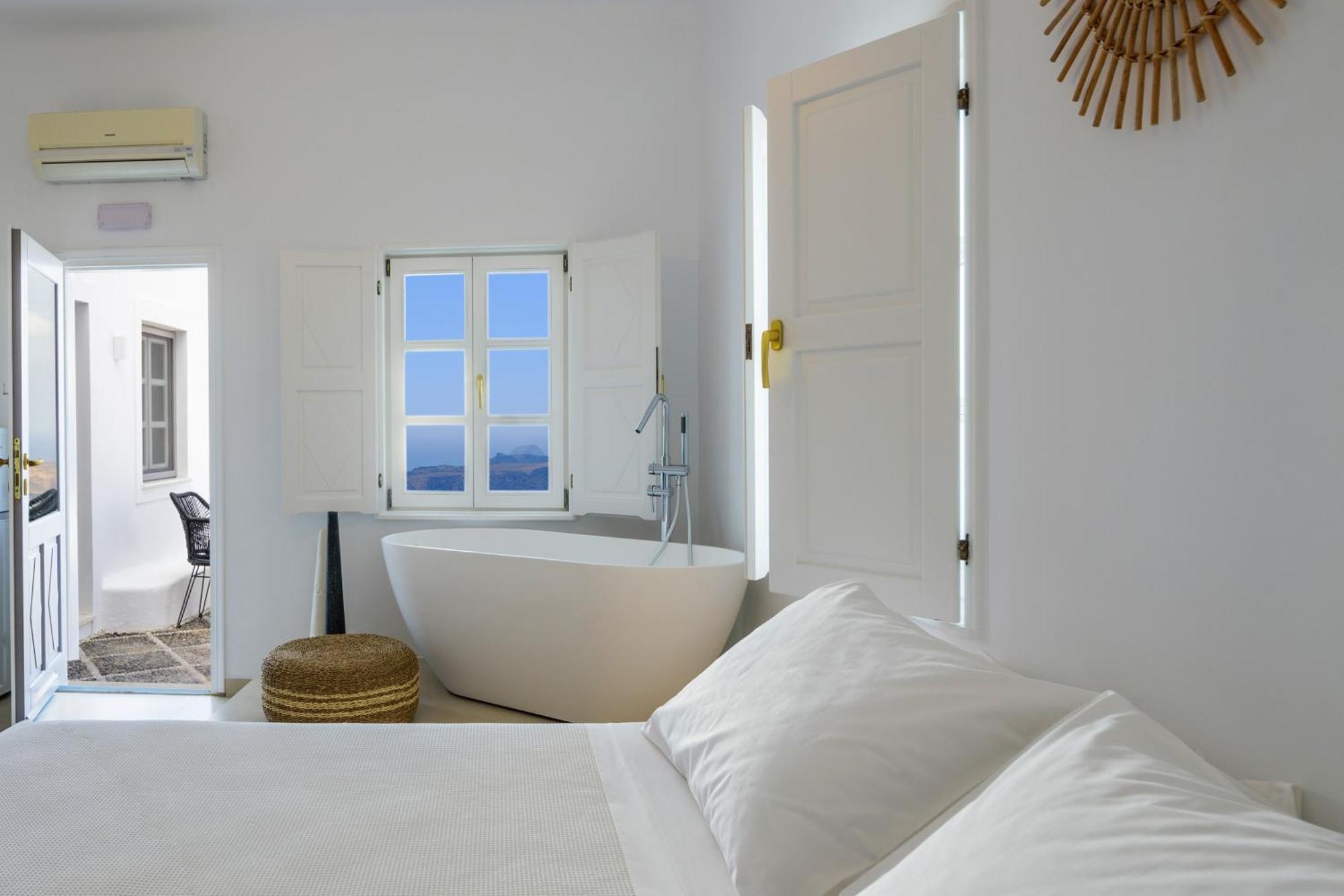 Anemos Family Suites Fira  Bagian luar foto